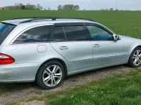 Gebraucht Mercedes E220 150 PS (110 kW) 2004 Kombi