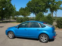 Gebraucht Ford Focus 101 PS (74 kW) 2008 Blau Kleinwagen