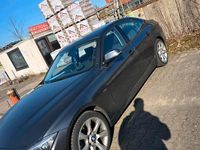 Gebraucht BMW 320 184 PS (135 kW) 2013 Grau Limousine