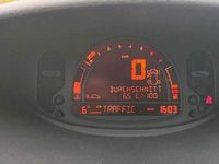 Używany Renault Modus 75 KM (55 kW) 2005 Czarny Minivan