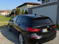 Gebraucht BMW 116 116 PS (85 kW) 2019 Schwarz Kleinwagen