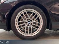 Gebraucht BMW 520 197 PS (144 kW) 2024 Saphirschwarz metallic Limousine