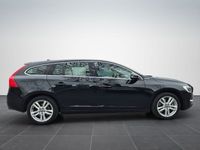 gebraucht Volvo V60 Kombi Summum AWD