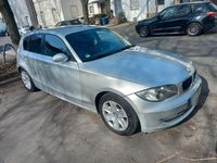 Gebraucht BMW 118 143 PS (105 kW) 2007 Silber Kleinwagen