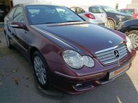 Gebraucht Mercedes C180 143 PS (105 kW) 2008 Rot Coupé