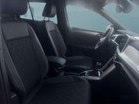 Gebraucht VW T-Roc 150 PS (110 kW) 2025 Grau SUV