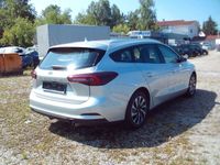 Używany Ford Focus Titanium 155 KM (114 kW) 2025 Srebrny Sedan/Limuzyna