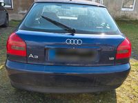 Gebraucht Audi A3 101 PS (74 kW) 1999 Blau Kleinwagen