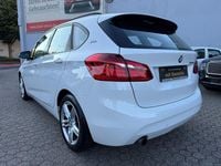 Gebraucht BMW 225 Active Tourer Advantage 136 PS (100 kW) 2016 Weiß Van / Kleinbus