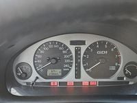 Gebraucht Mitsubishi Carisma 125 PS (91 kW) 2004 Silber Limousine