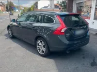 Gebraucht Volvo V60 163 PS (119 kW) 2011 Grau Kombi
