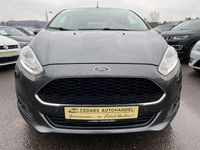 Gebraucht Ford Fiesta Celebration 101 PS (74 kW) 2017 Magneticgrau (metallic) Kleinwagen