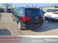 Second-hand VW Sharan 170 CP (125 kW) 2012 Negru Monovolum
