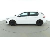 Gebraucht Peugeot 308 Active 120 PS (88 kW) 2018 Weiß Limousine