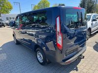 Second-hand Ford Transit Custom 101 CP (74 kW) 2013 Albastru Monovolum