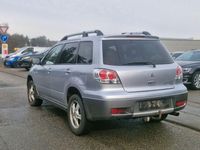 Gebraucht Mitsubishi Outlander Motion 160 PS (117 kW) 2004 Grau SUV