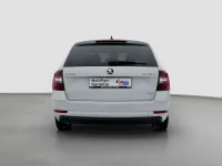 Gebraucht Skoda Octavia LAURIN & KLEMENT 184 PS (135 kW) 2019 Weiß Kombi