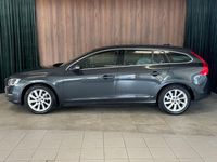 Gebraucht Volvo V60 181 PS (133 kW) 2015 Grau Kombi