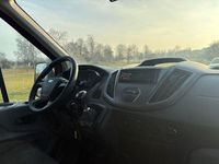 Gebraucht Ford Transit 131 PS (96 kW) 2017 Rot Van / Kleinbus