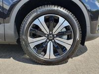 Gebraucht Volvo EX40 Plus 175 kW (238 PS) 2024 Onyx black / SUV