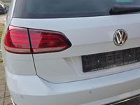 Gebraucht VW Golf VII Join 150 PS (110 kW) 2019 Weiß Kombi