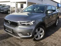 Gebraucht Volvo XC40 Momentum 190 PS (139 kW) 2018 Osmium grey metallic SUV