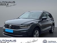 Gebraucht VW Tiguan Allspace Life 150 PS (110 kW) 2022 Silbern SUV