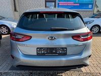 Gebraucht Kia Ceed Vision 136 PS (100 kW) 2021 Grau Kleinwagen