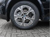 Neu BMW X1 xLine 156 PS (114 kW) 2026 Schwarz (saphirschwarz) SUV