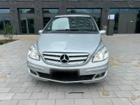 Gebraucht Mercedes B180 136 PS (100 kW) 2006 Silber Van / Kleinbus