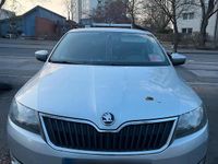 Gebraucht Skoda Rapid 105 PS (77 kW) 2013 Silber Kleinwagen
