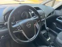 Gebraucht Opel Zafira 120 PS (88 kW) 2015 Weiß Van / Kleinbus