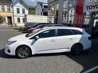 gebraucht Toyota Avensis Combi Touring Sports 1.8 Edition S+