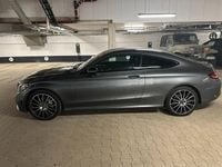 Gebraucht Mercedes C400 333 PS (244 kW) 2019 Grau Coupé