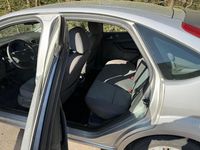 Gebraucht Ford Focus 101 PS (74 kW) 2005 Silber Limousine
