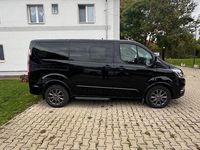 Gebraucht Ford Tourneo Titanium 185 PS (136 kW) 2020 Schwarz Van / Kleinbus