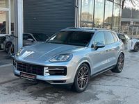 Gebraucht Porsche Cayenne 519 PS (381 kW) 2024 Silber SUV