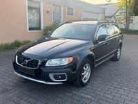 Gebraucht Volvo XC70 Summum 185 PS (136 kW) 2008 Black sapphire Kombi