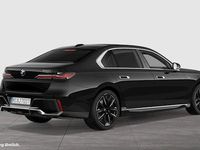 Gebraucht BMW 740 Executive 299 PS (219 kW) 2025 Schwarz Limousine