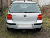 Gebraucht VW Golf IV 75 PS (55 kW) 1999 Silber Kleinwagen