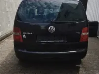 Gebraucht VW Touran 140 PS (102 kW) 2005 Schwarz Van / Kleinbus