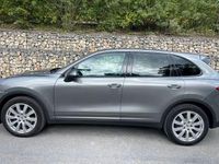 Gebraucht Porsche Cayenne 299 PS (219 kW) 2012 Grau SUV