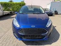 Gebraucht Ford Fiesta Titanium 101 PS (74 kW) 2016 Blau Kleinwagen