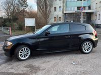 Gebraucht BMW 118 143 PS (105 kW) 2008 Schwarz Kleinwagen