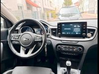 Gebraucht Kia Ceed Edition 7 101 PS (74 kW) 2020 Weiß Kleinwagen