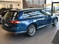 Używany VW Passat Elegance 200 KM (147 kW) 2022 Niebieski Kombi