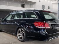 Gebraucht Mercedes E200 184 PS (135 kW) 2014 Schwarz Kombi