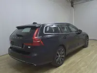 Gebraucht Volvo V60 Inscription 341 PS (250 kW) 2021 Schwarz Kombi