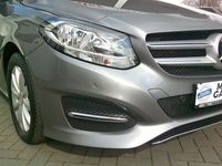 Gebraucht Mercedes B180 122 PS (89 kW) 2015 Grau Van / Kleinbus