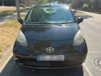 Gebraucht Toyota Aygo 68 PS (50 kW) 2008 Schwarz Kleinwagen